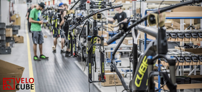 И в снег, и в грязь, и в карантин. Продолжаем работать